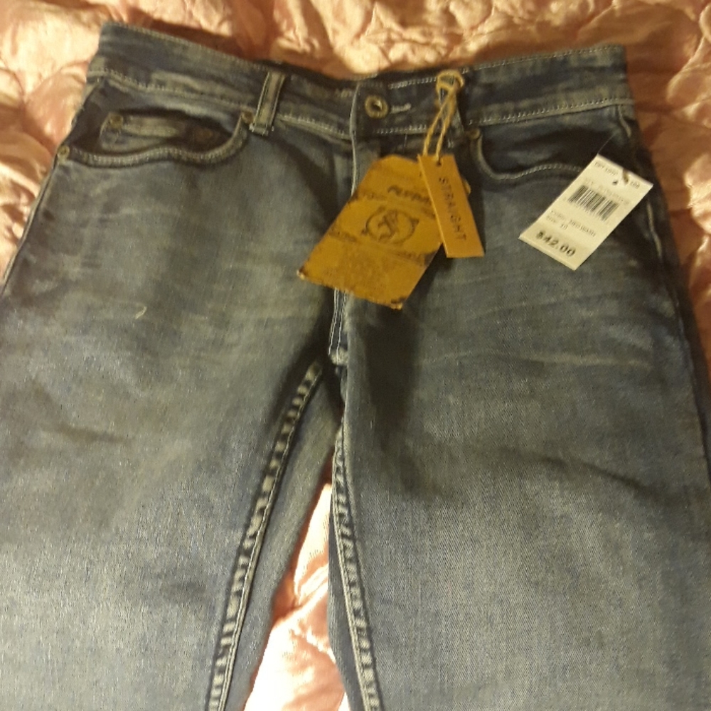Jeans
